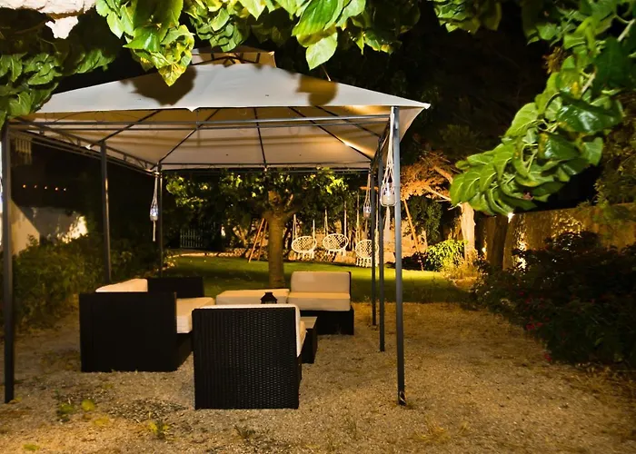 Paloma Luxury Studios