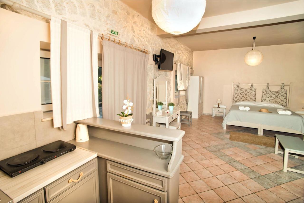 Paloma Luxury