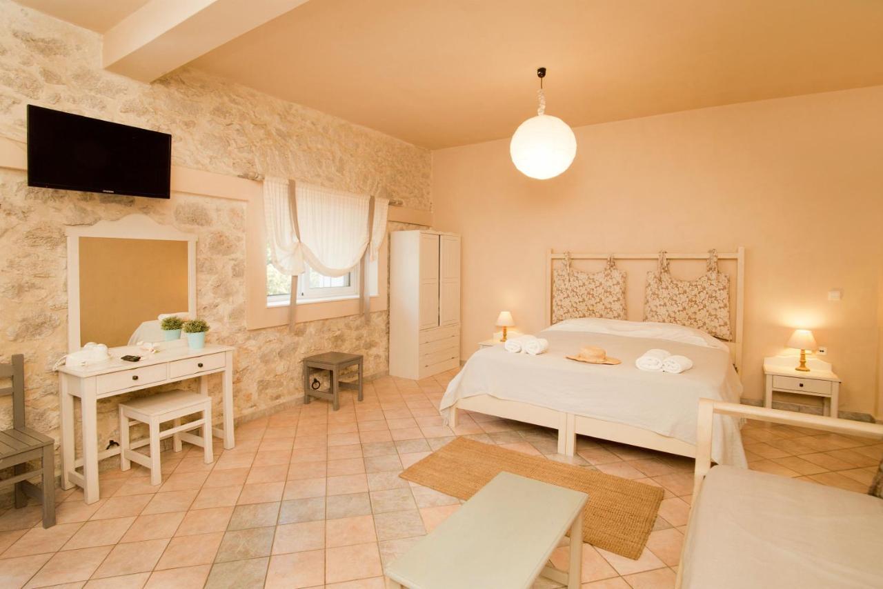 Paloma Luxury Panormos (Kalymnos)